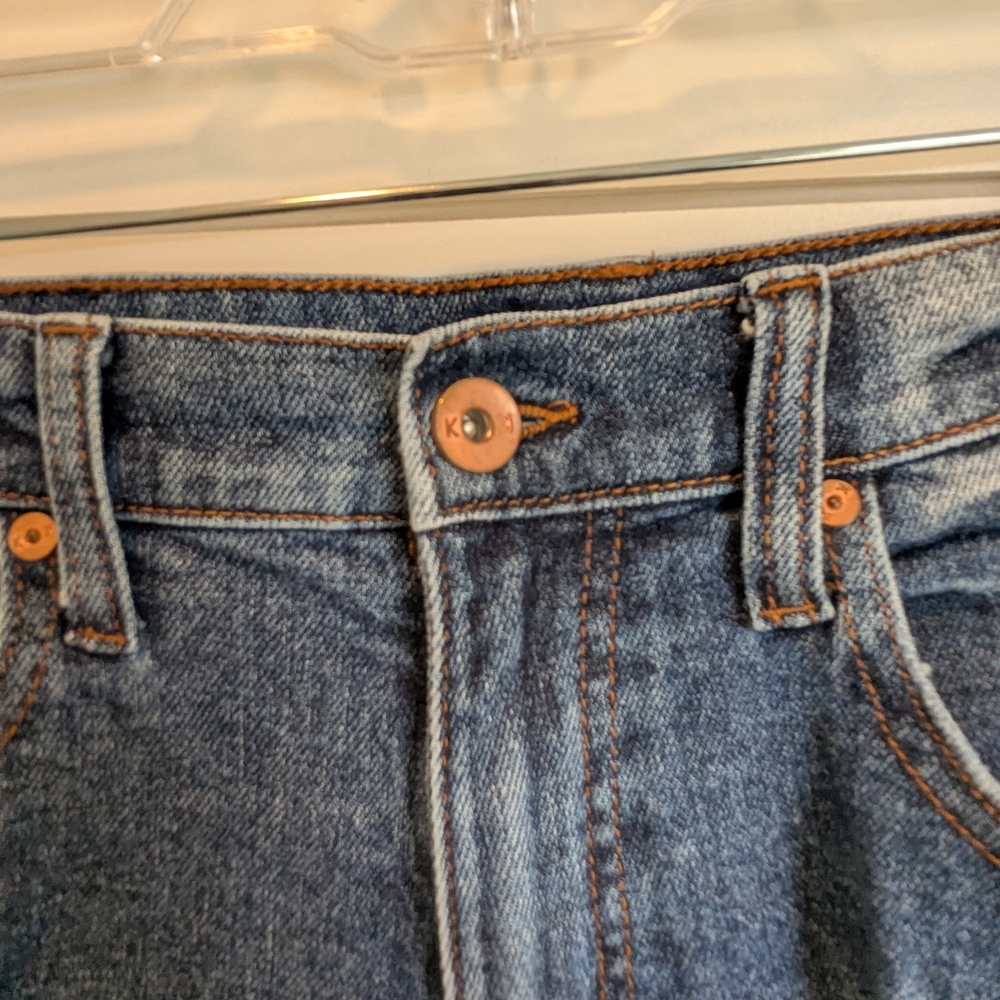 Kendall & Kylie Icon Shorts Denim Distressed Jean Shorts Size 7 28 Booty 3 In - Picture 4 of 10